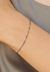 ravishing teensy-weensy Morse code silk beaded sister bracelet